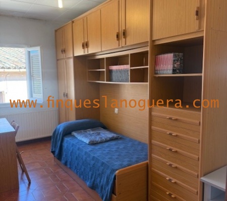 VILANOVA DE LA SAL,3 Rooms Rooms,1 BañoBathrooms,Casa,VILANOVA DE LA SAL,1404