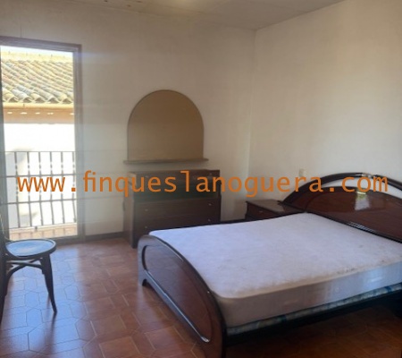 VILANOVA DE LA SAL,3 Rooms Rooms,1 BañoBathrooms,Casa,VILANOVA DE LA SAL,1404