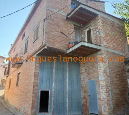 VILANOVA DE LA SAL,3 Rooms Rooms,1 BañoBathrooms,Casa,VILANOVA DE LA SAL,1404