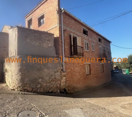 VILANOVA DE LA SAL,3 Rooms Rooms,1 BañoBathrooms,Casa,VILANOVA DE LA SAL,1404