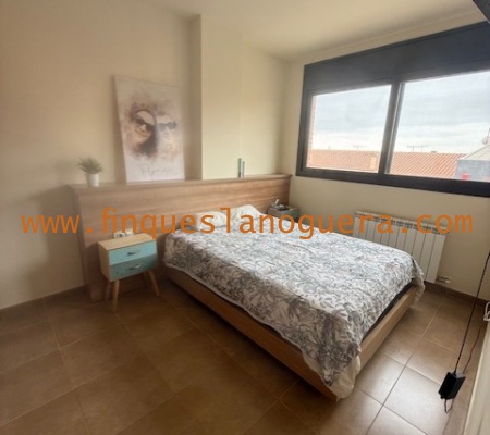 5 Rooms Rooms,3 BathroomsBathrooms,Piso,1409