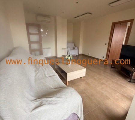 5 Rooms Rooms,3 BathroomsBathrooms,Piso,1409