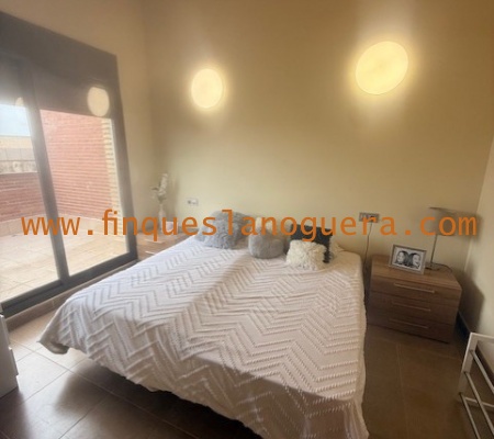 5 Rooms Rooms,3 BathroomsBathrooms,Piso,1409