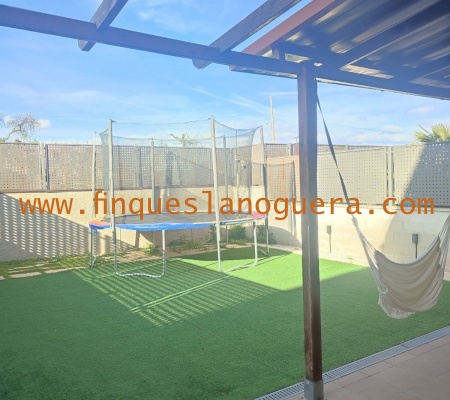 5 Rooms Rooms,4 BathroomsBathrooms,Casa,1415