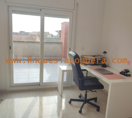 5 Rooms Rooms,4 BathroomsBathrooms,Casa,1415