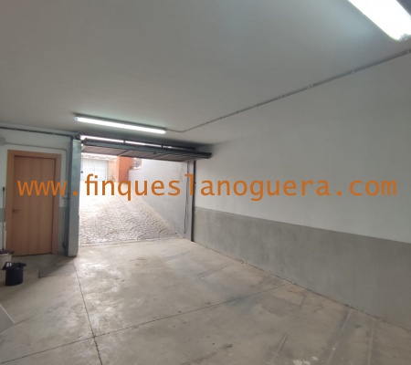 5 Rooms Rooms,4 BathroomsBathrooms,Casa,1415