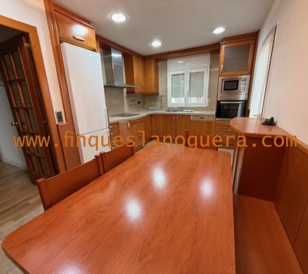 4 Rooms Rooms,2 BathroomsBathrooms,Piso,1416