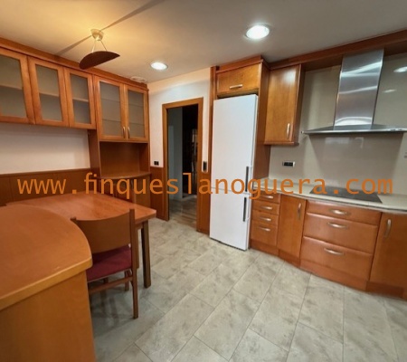 4 Rooms Rooms,2 BathroomsBathrooms,Piso,1416