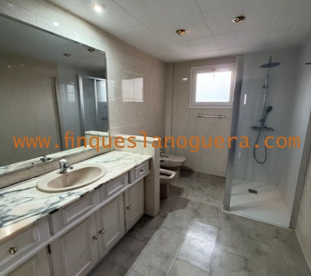 4 Rooms Rooms,2 BathroomsBathrooms,Piso,1416